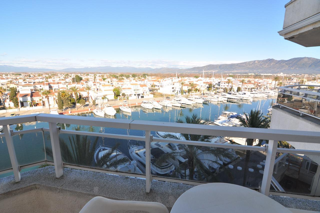 Rnet - Nautic Empuriabrava Apartment Exterior photo