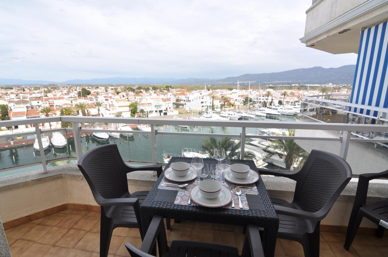 Rnet - Nautic Empuriabrava Apartment Exterior photo