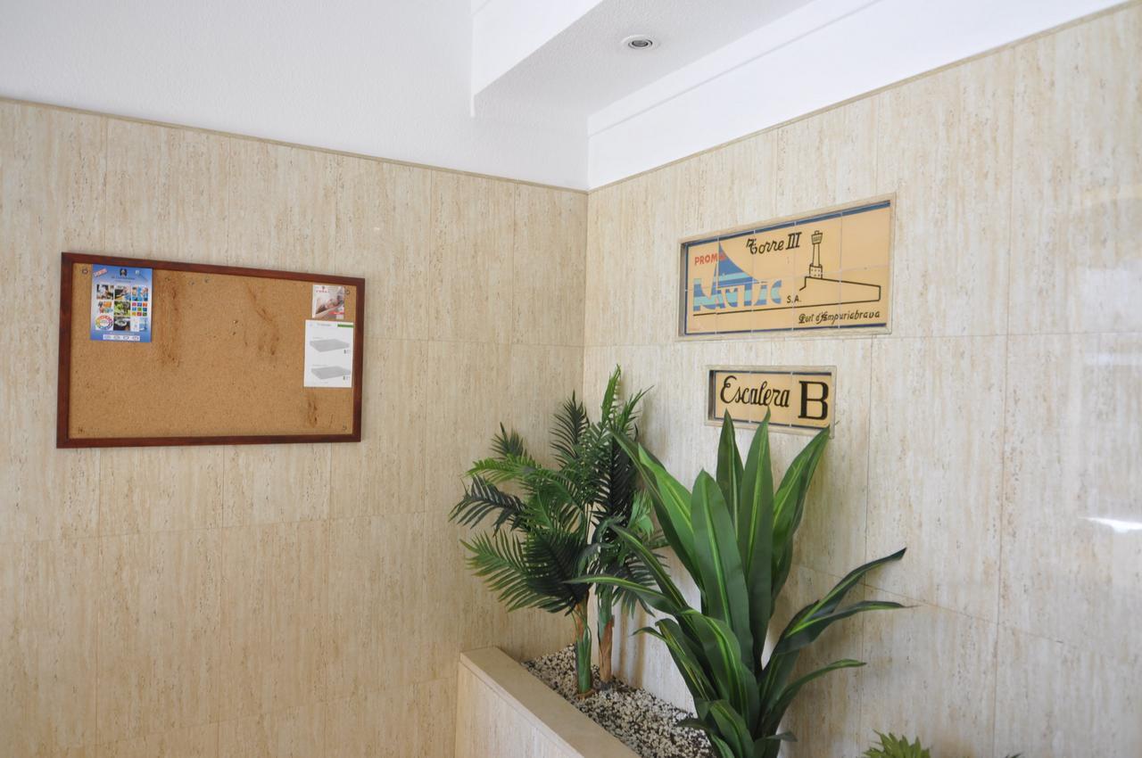 Rnet - Nautic Empuriabrava Apartment Exterior photo