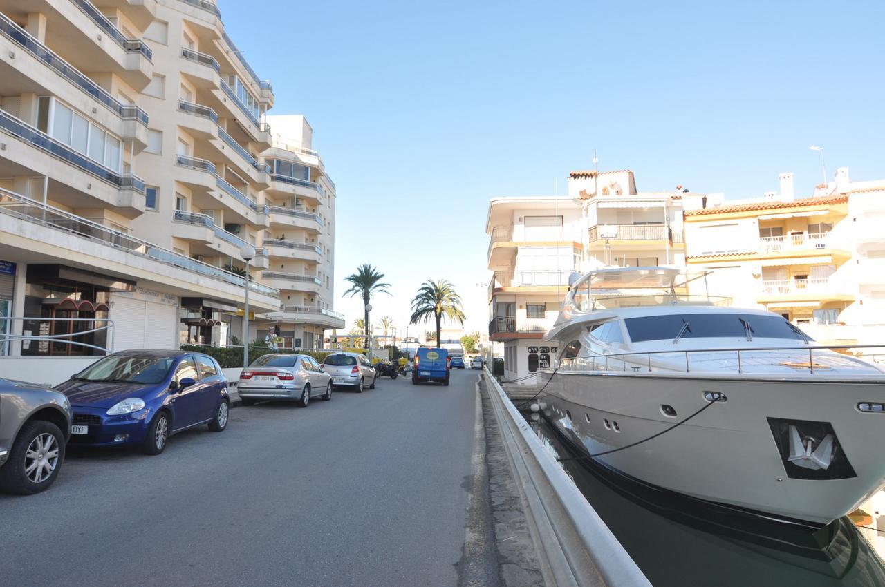 Rnet - Nautic Empuriabrava Apartment Exterior photo